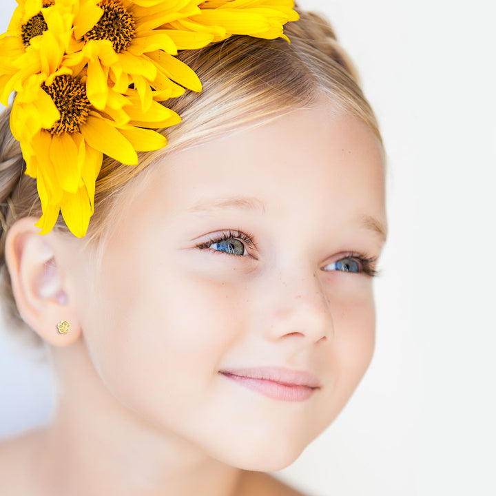 Pendientes Niña Oro Amarillo Flor 5 Petalos en brillo con Circonitas (9kts)